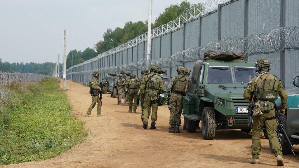 Pologne ferme ses frontières avec la Biélorussie face aux manœuvres militaires russes et biélorusses